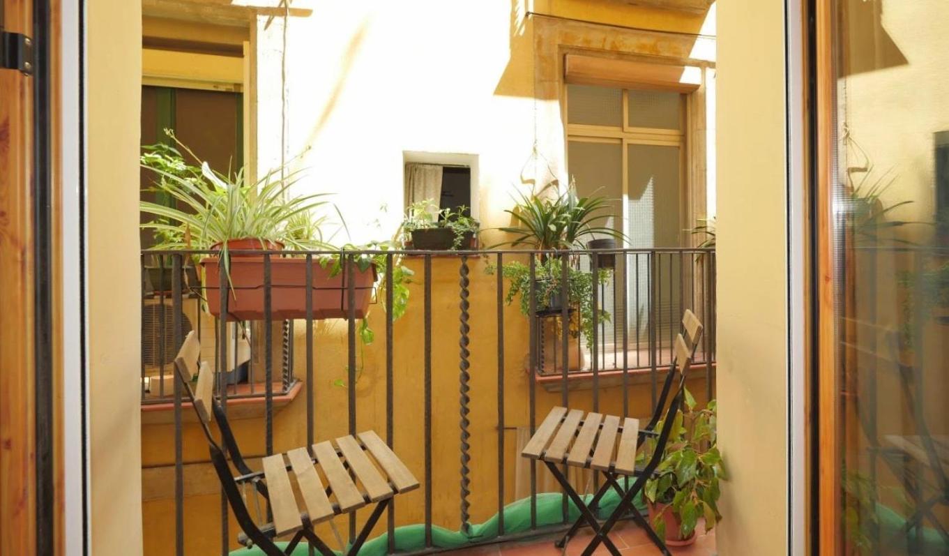 Urban Design Apartments & Studios Barcelona Exterior foto